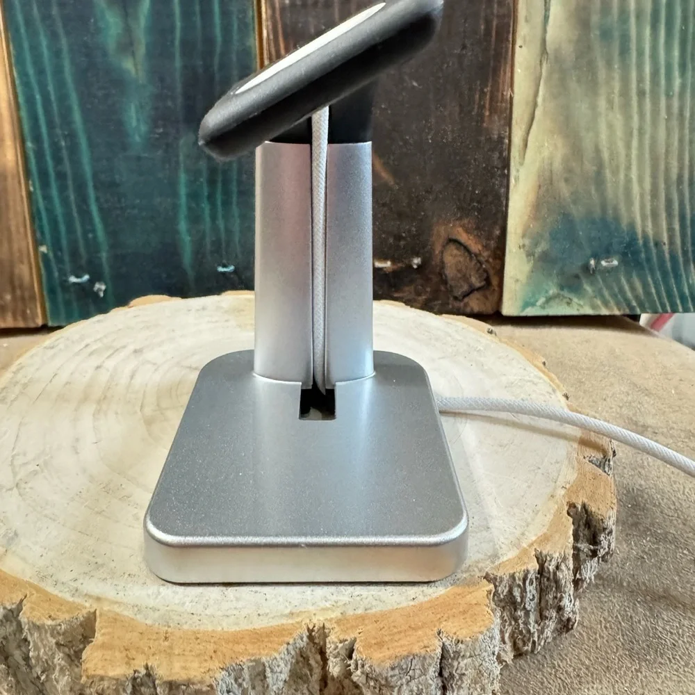 Universal smart watch charging stand
